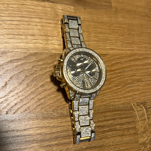 Michael Kors Watch - Picture 2 of 4